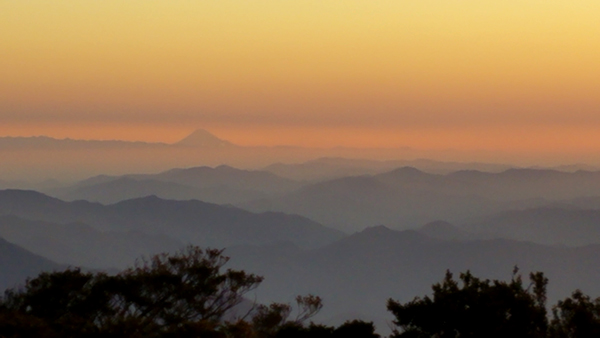 大台ケ原から富士山